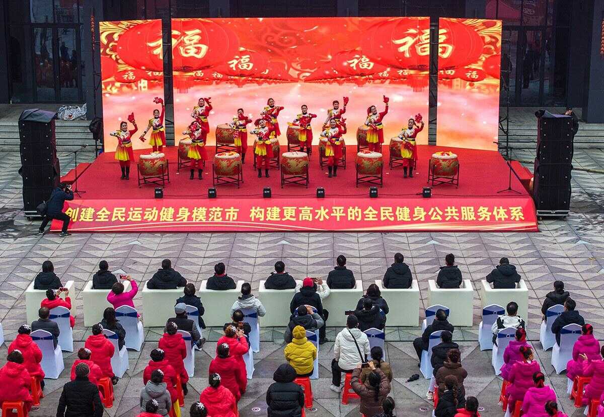 球迷和同行